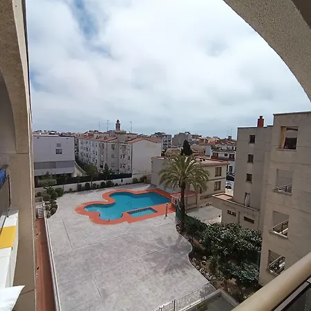 Nuevo En Totalmente Reformado Con Parking Privado Apartment Calella